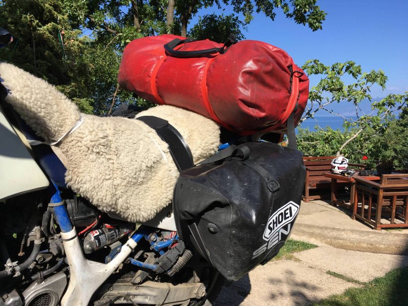 Reisetaschen auf dem Motorrad
